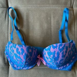 Victoria’s secret bra